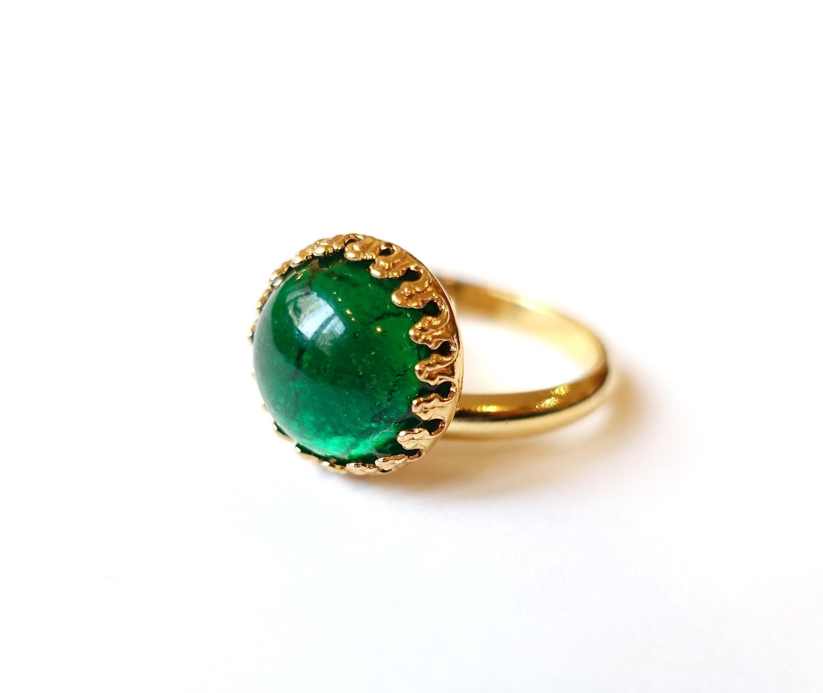 Elegante anello vintage, verde scuro, oro, stile bohémien, vetro opale verde, 13 mm, placcato oro autentico, pietra di vetro fatta a mano, anni '70, fatto a mano a Colonia