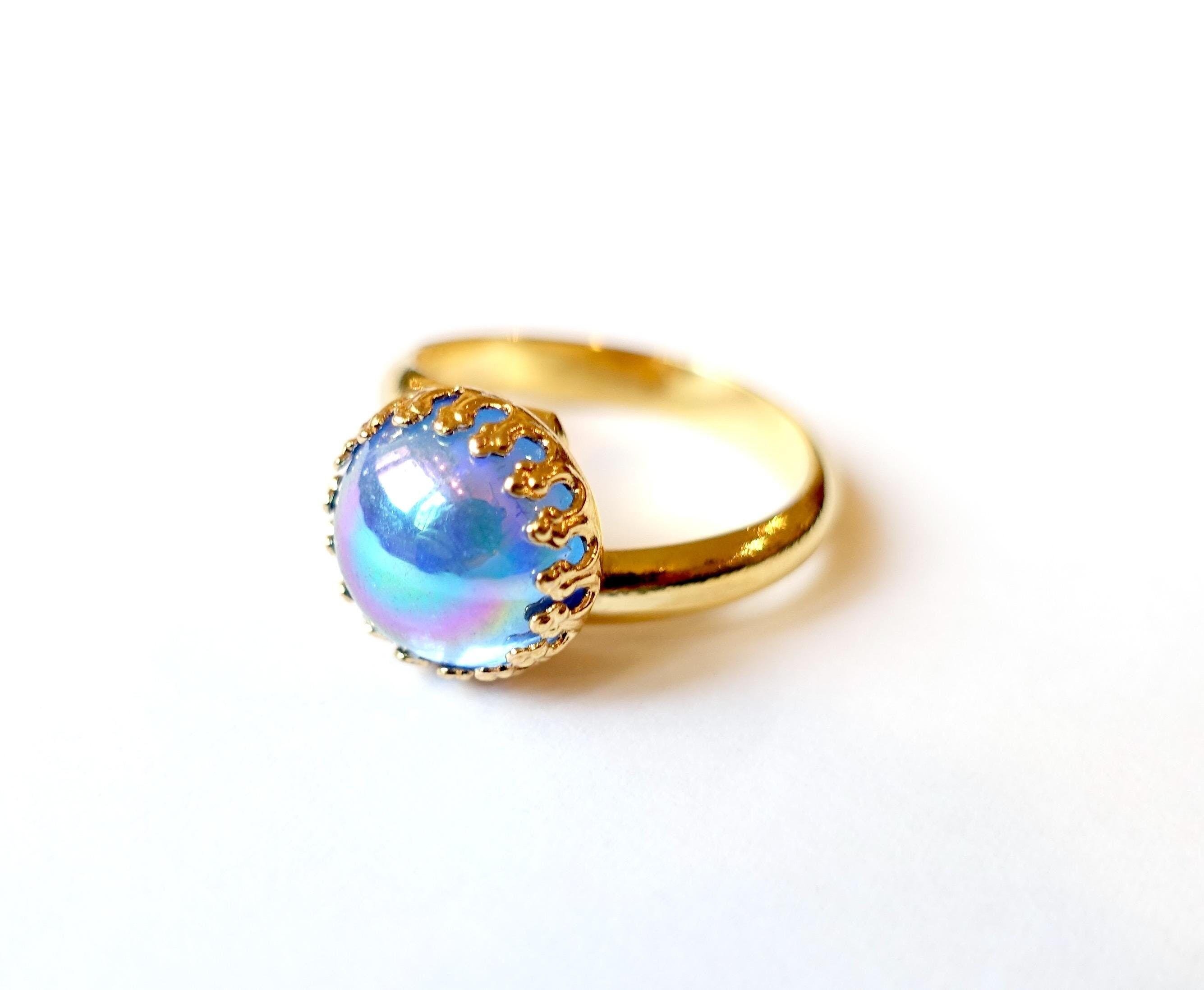 Anello vintage unico, opale viola (aurora boreale), oro (stile Boemia), vetro, 11 mm, placcato oro autentico, pietra di vetro fatta a mano, anni '70, fatto a mano a Colonia