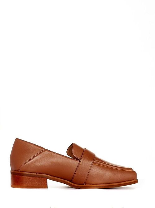 Eva tan leather loafers