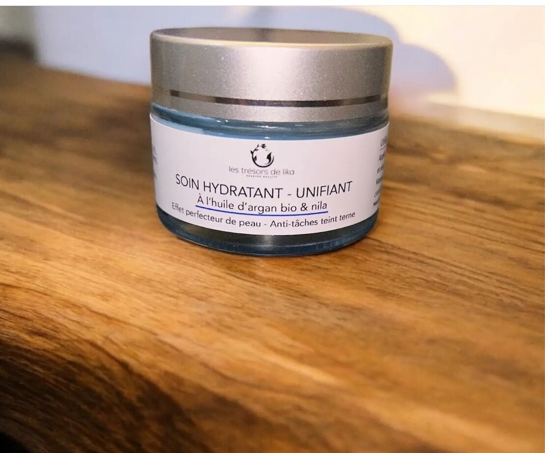 Trattamento idratante e uniformante con olio di Argan biologico e Nila 50ml