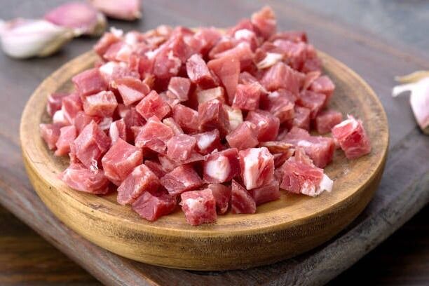 Jambon de porc Duroc en cubes 32 €/kg