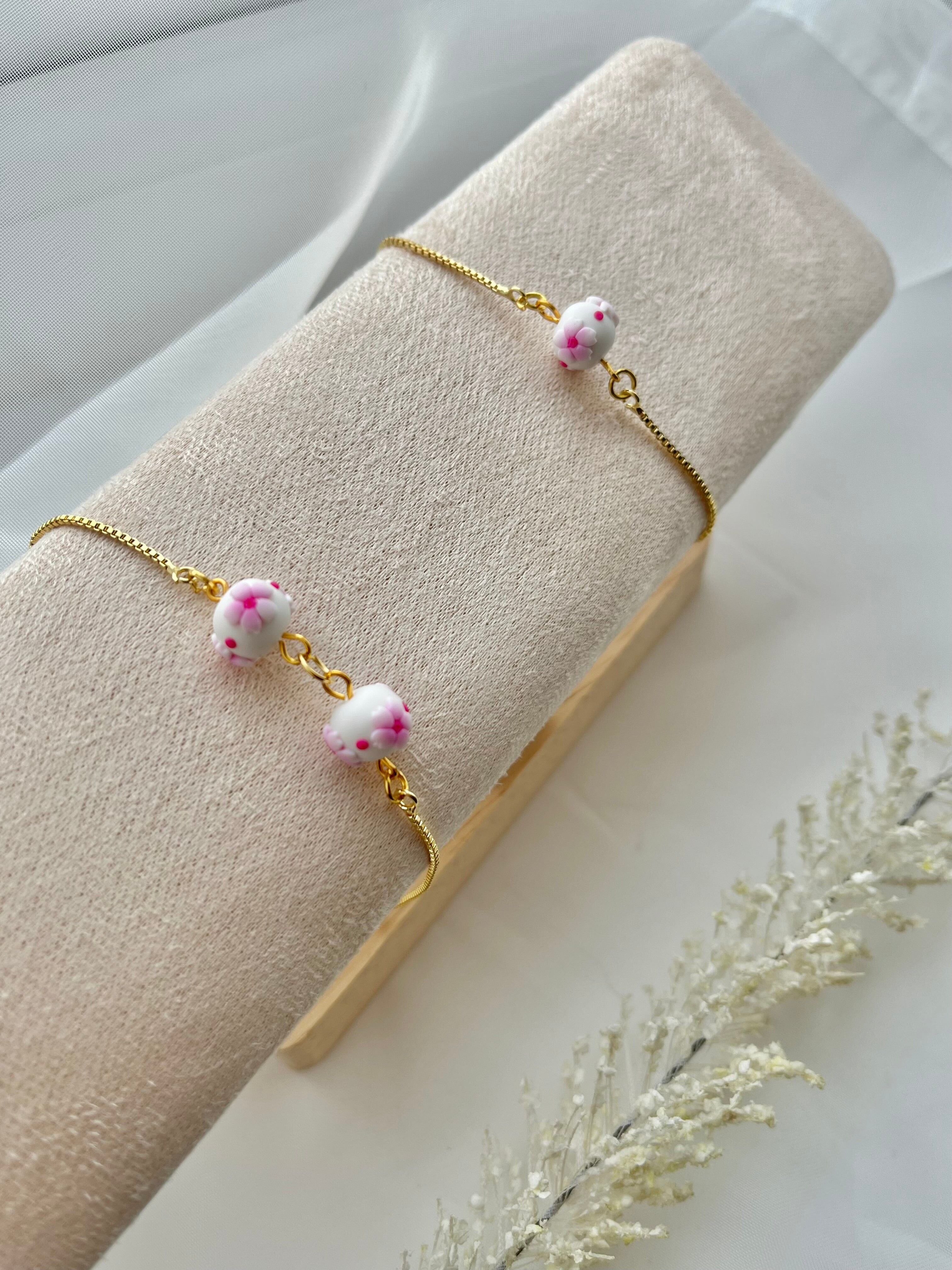 Delicada pulsera de arcilla polimérica - Pulsera de flor de cerezo