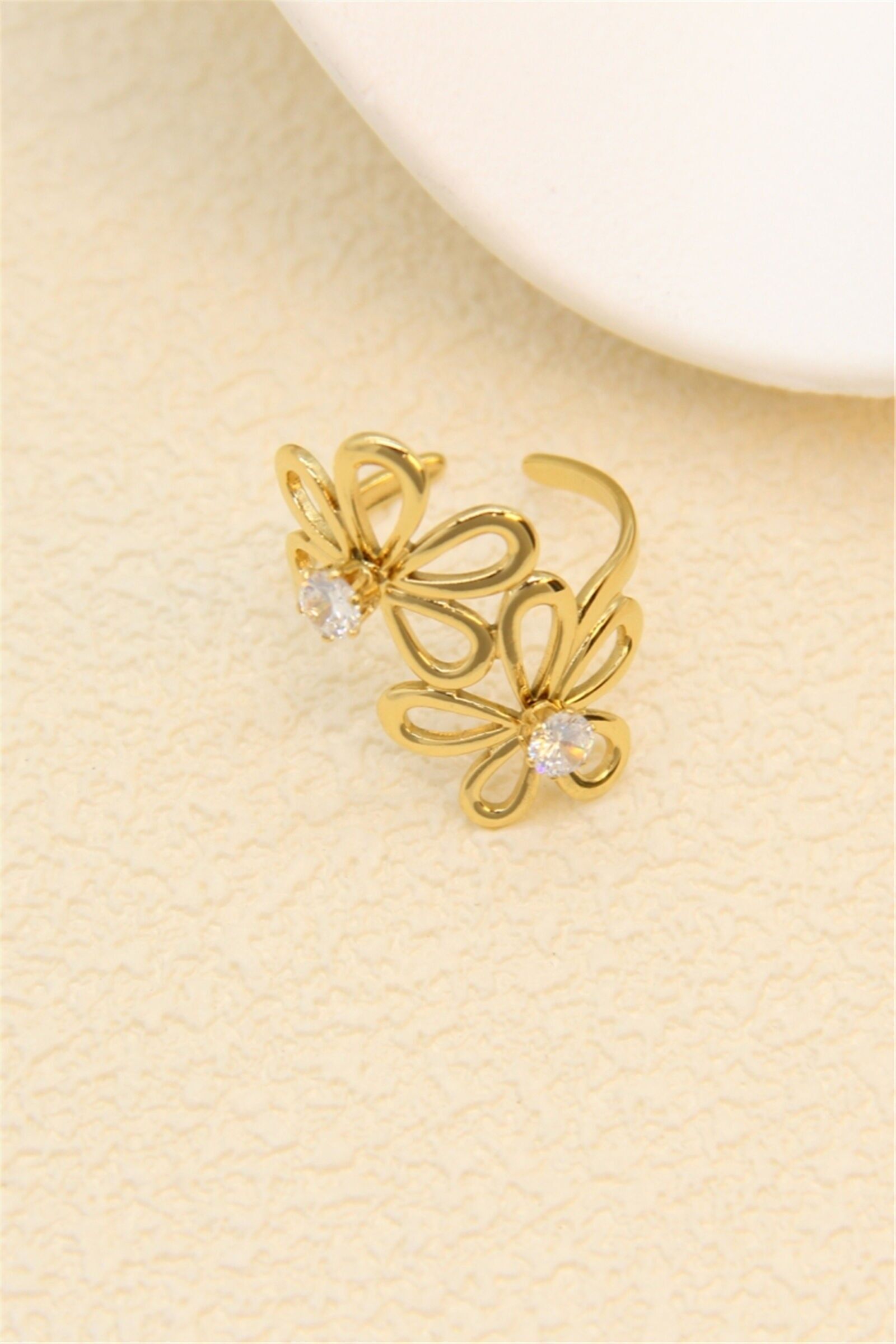 Blumenring aus Edelstahl – doppeltes Blütenblatt und Zirkon-Design