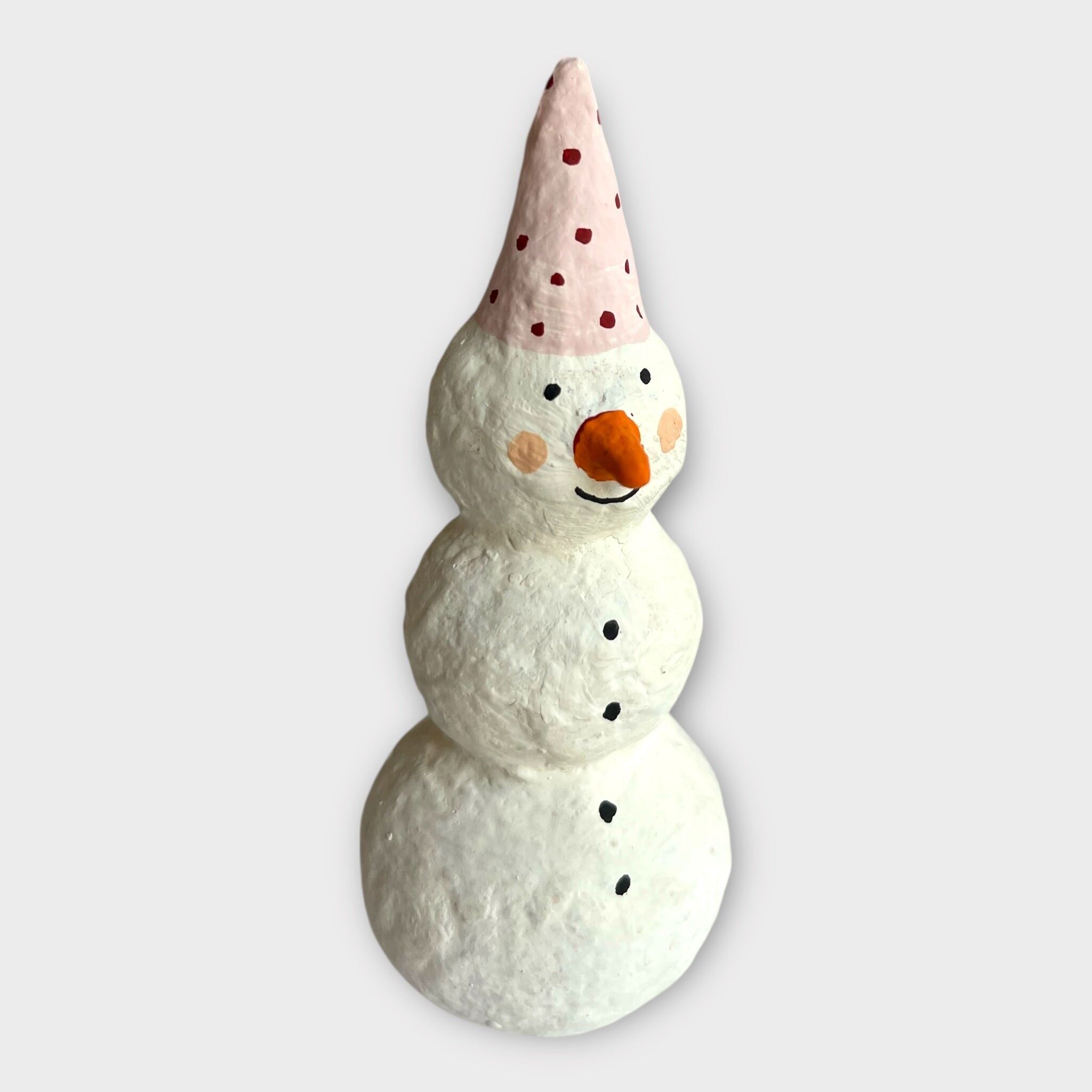 Bonhomme de neige, chapeau rose