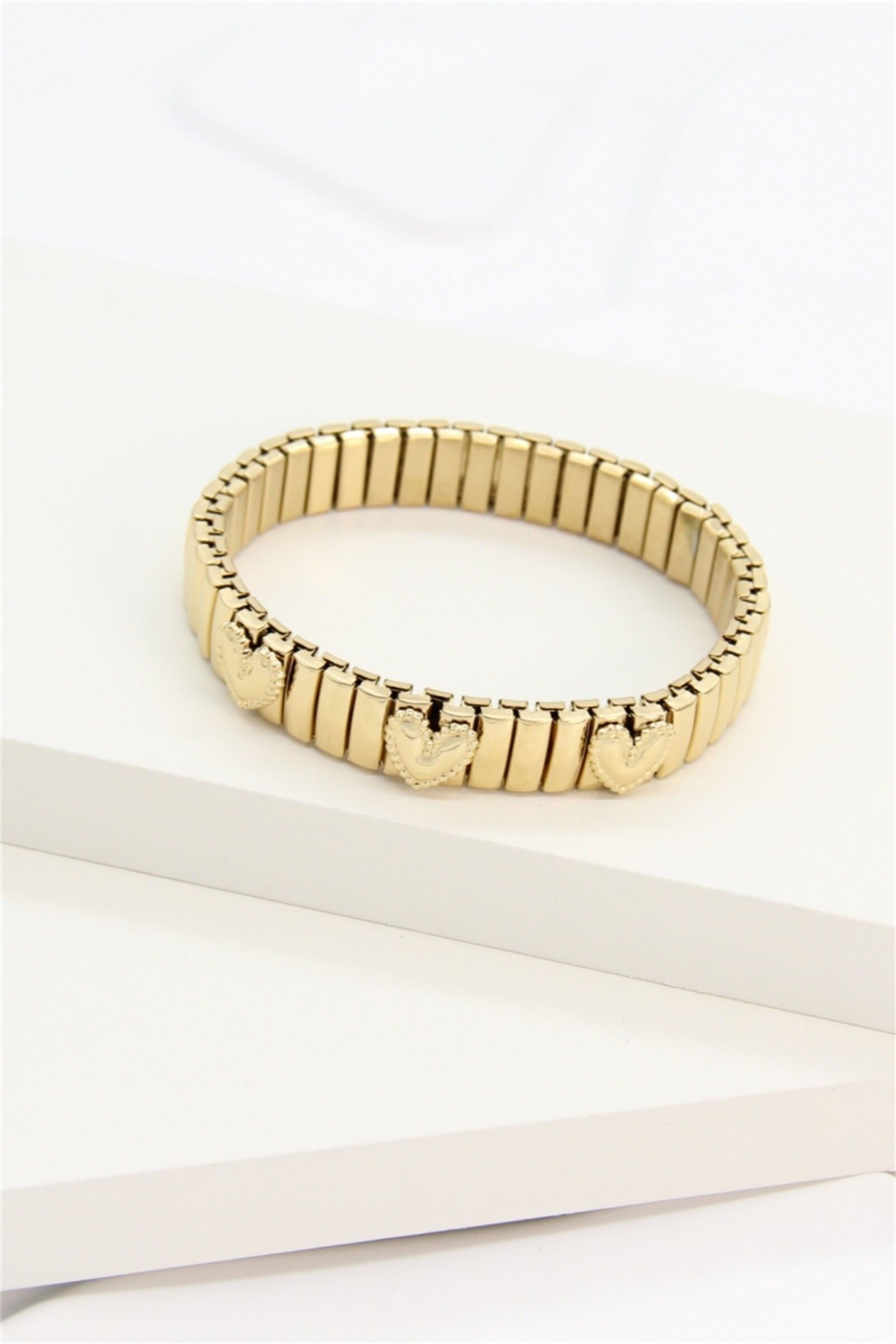 Armreif mit goldenem Kleeblattmotiv – EDELSTAHL