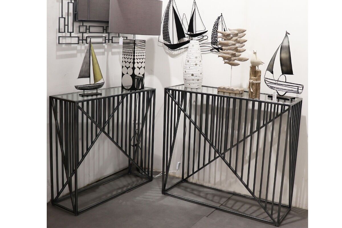 ZEITFORM. 2 GRAPHICARTY CONSOLES COL. GRAU