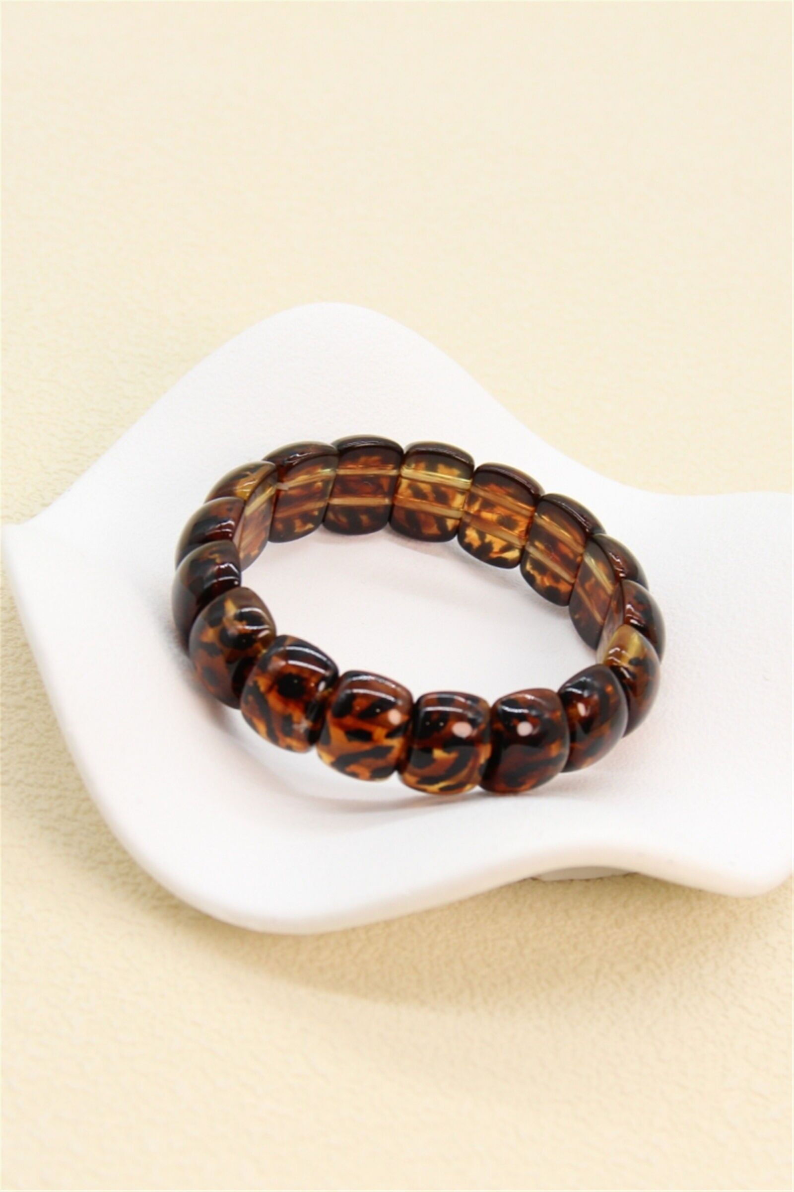 Leopard print resin elastic bracelet – Trendy style