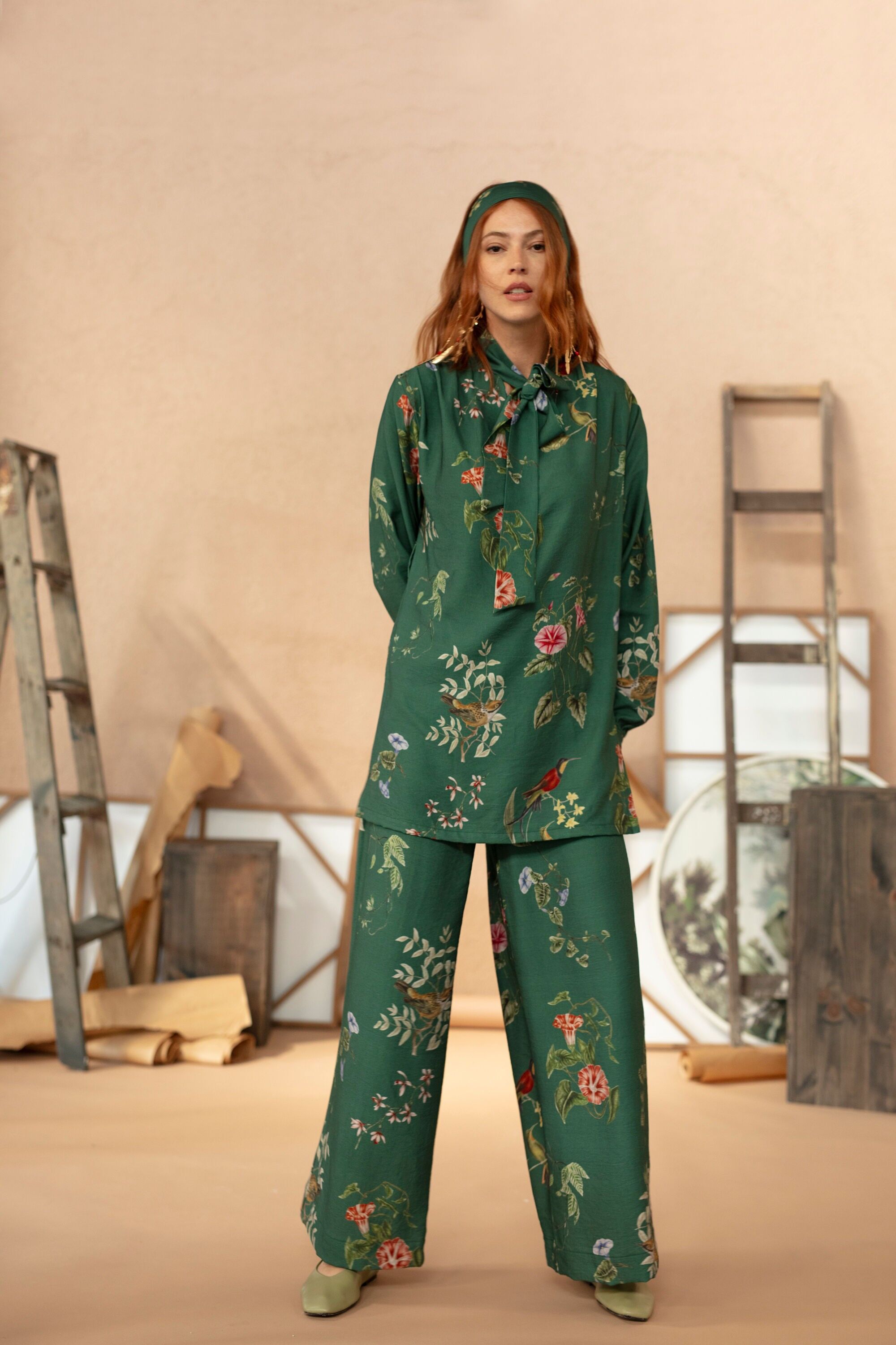 Pantaloni in viscosa Birdsong