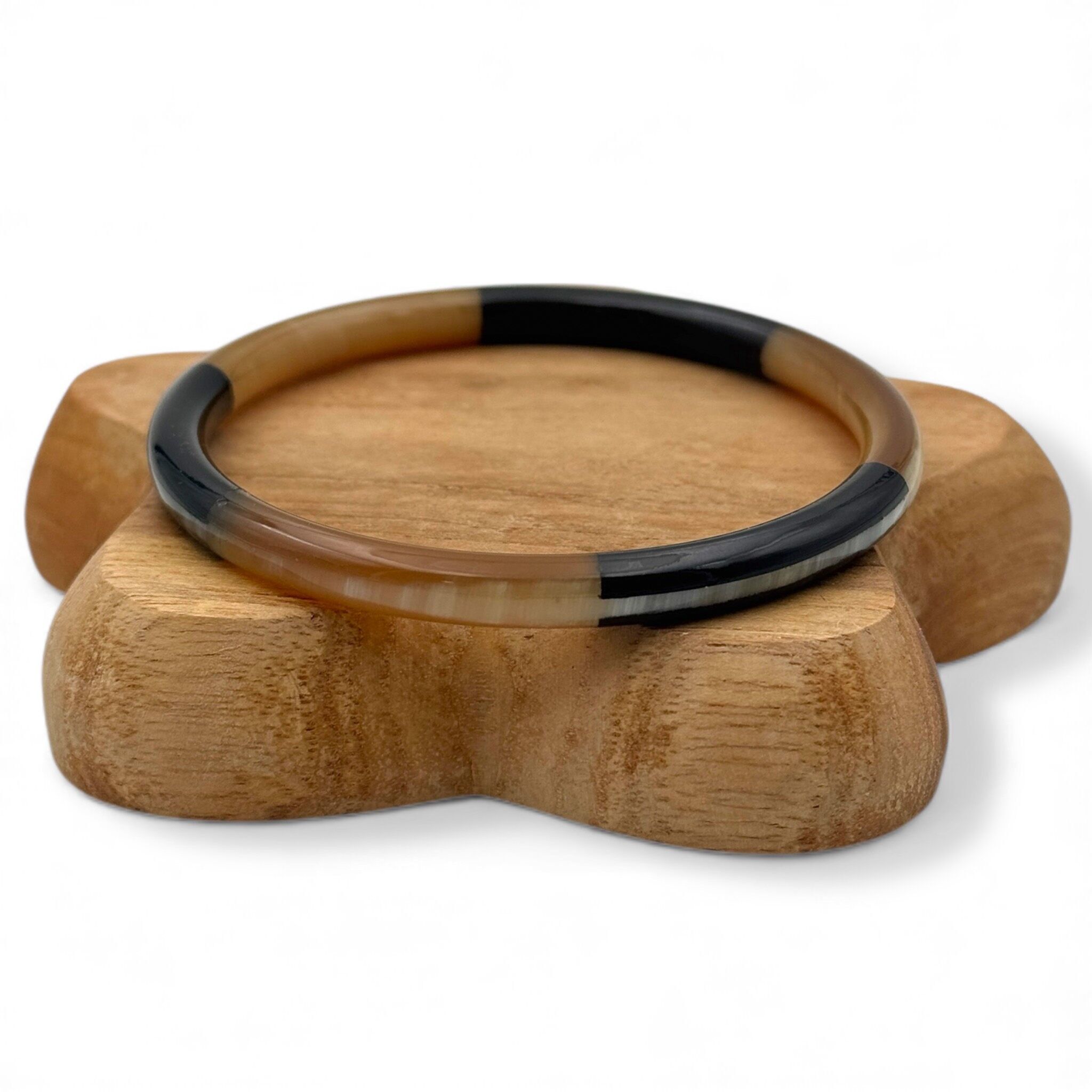 Bracciale in corno di bufalo nero 6 mm C80