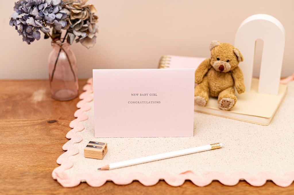 Letterpress-Druck: Herzlichen Glückwunsch zur Geburt eines Mädchens