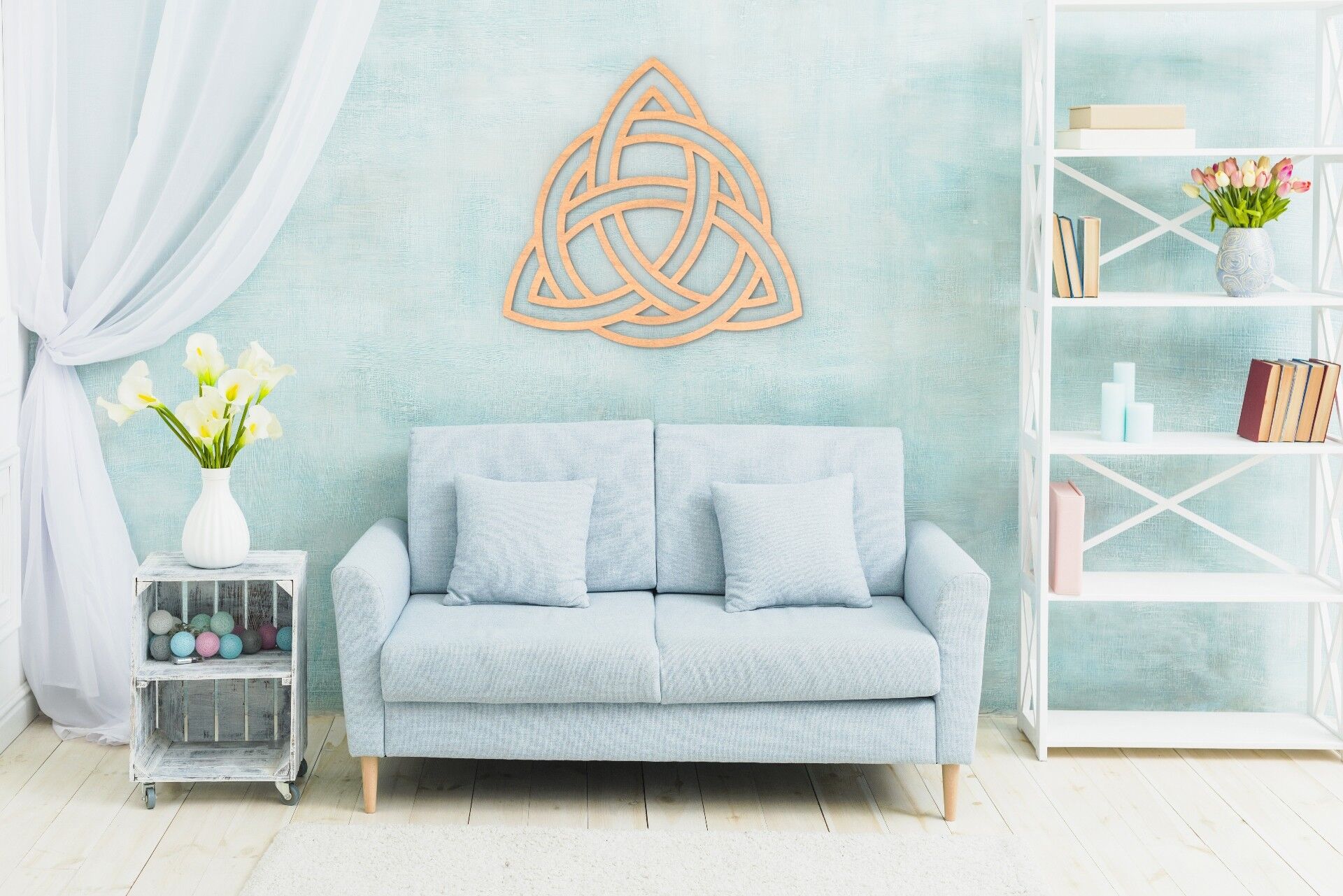 Triquetra Wood Wall Art, Celtic Wall Décor, Feng Shui Wall Decoration