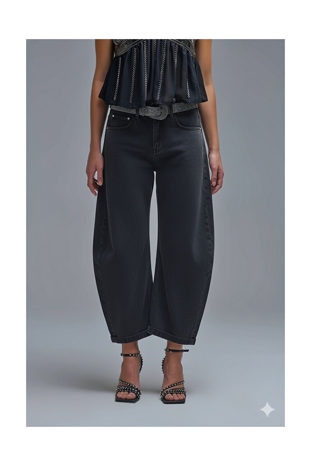 Trendige graue Ballonjeans mit Taschen