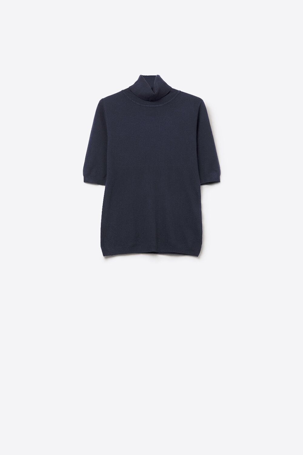 Maglione lavorato a maglia fine blu navy con collo alto e maniche lunghe fino al gomito