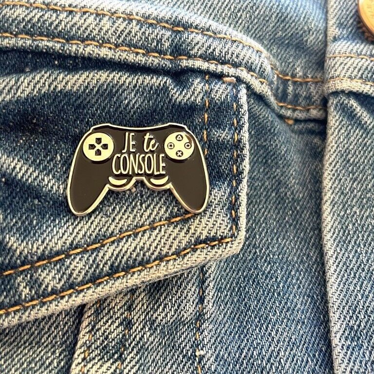 Pin's je te console