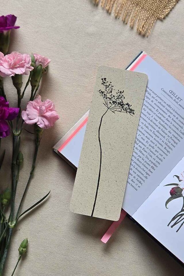 Margue-page botanique en impresión vegetal minimalista - Carotte sauvage