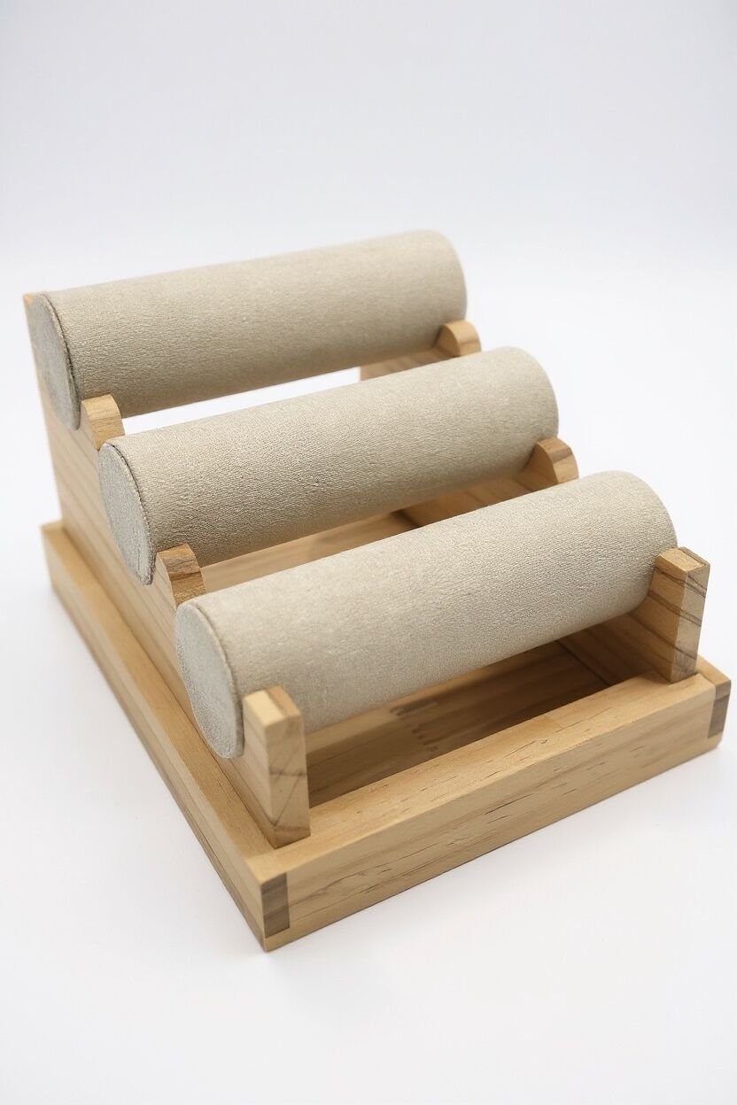 RY53 3-Tier Wooden Bracelet Display Stand