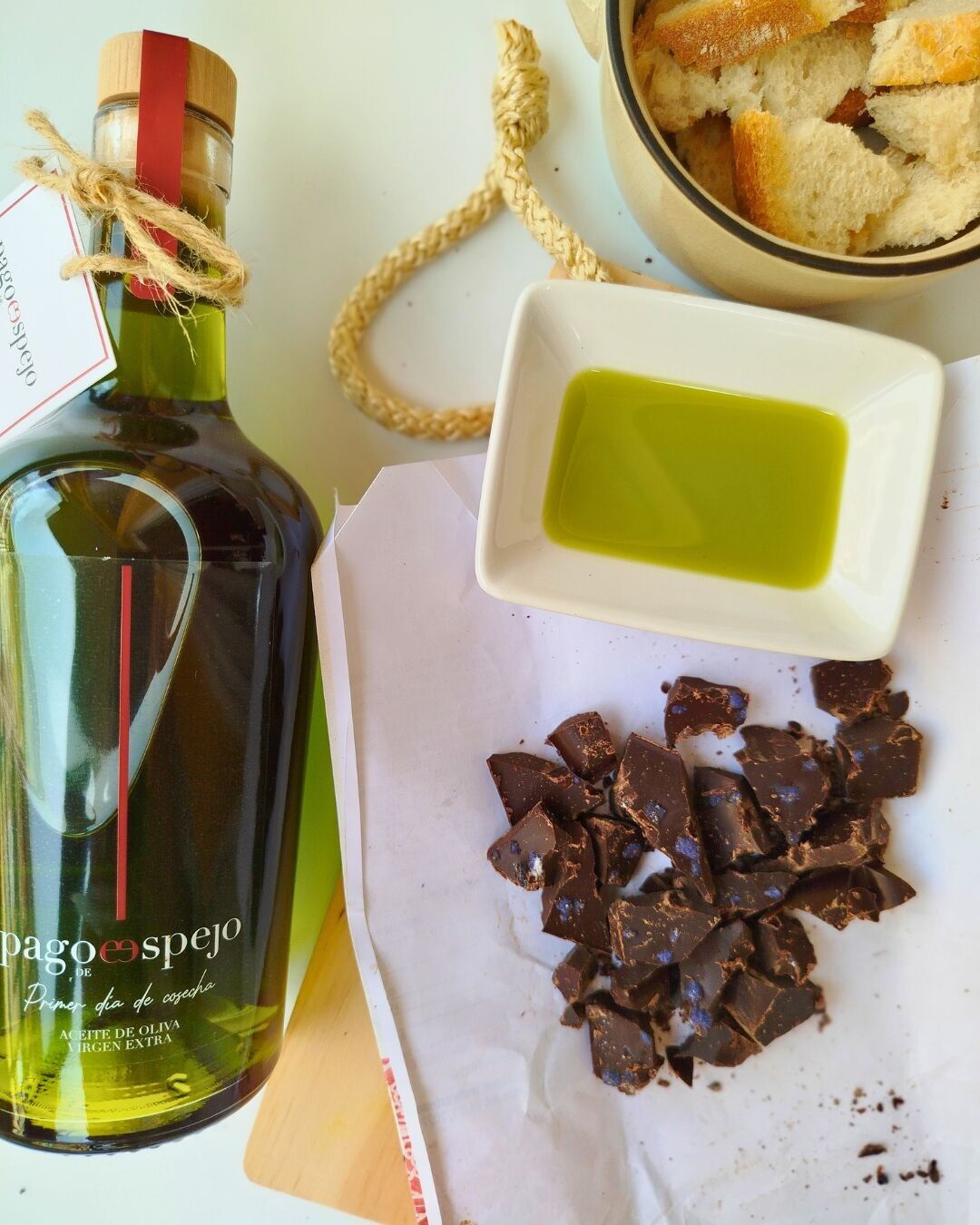 Olio extravergine di oliva Picual, primo giorno di raccolta. Vendemmia 25-26.500 ml Jaen piccante