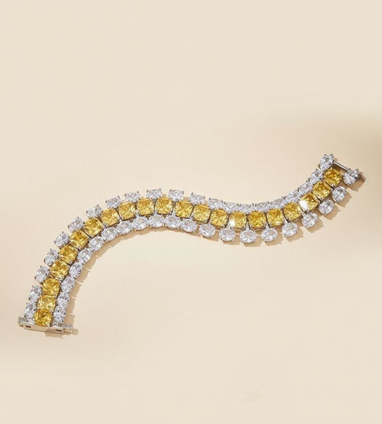 Pulsera de cubos de azúcar dorados