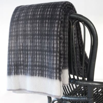 PLAID DARLING EN LAINE D'AGNEAU GRIS/NOIR/GRIS CLAIR