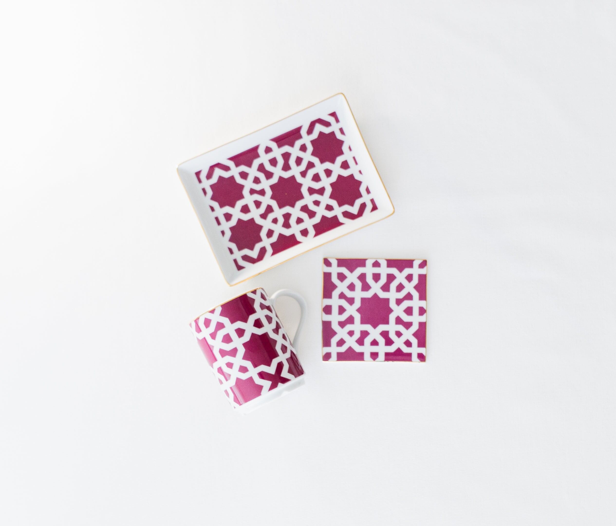 Moroccan Elegance Burgundy Coffee/Tea Dinnerware Set (3 pieces)