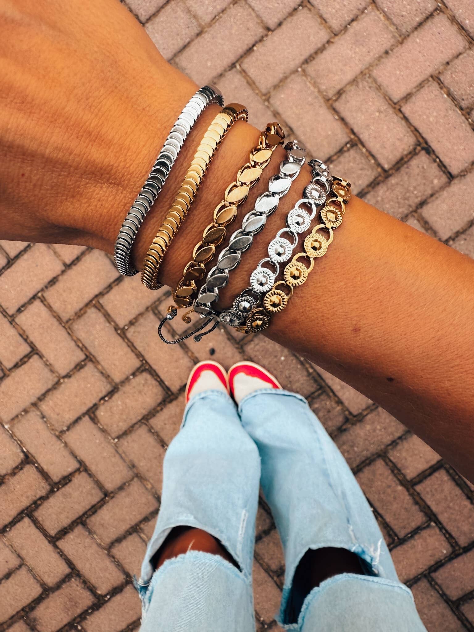 Pulseras de cadena de acero apilables en oro y plata