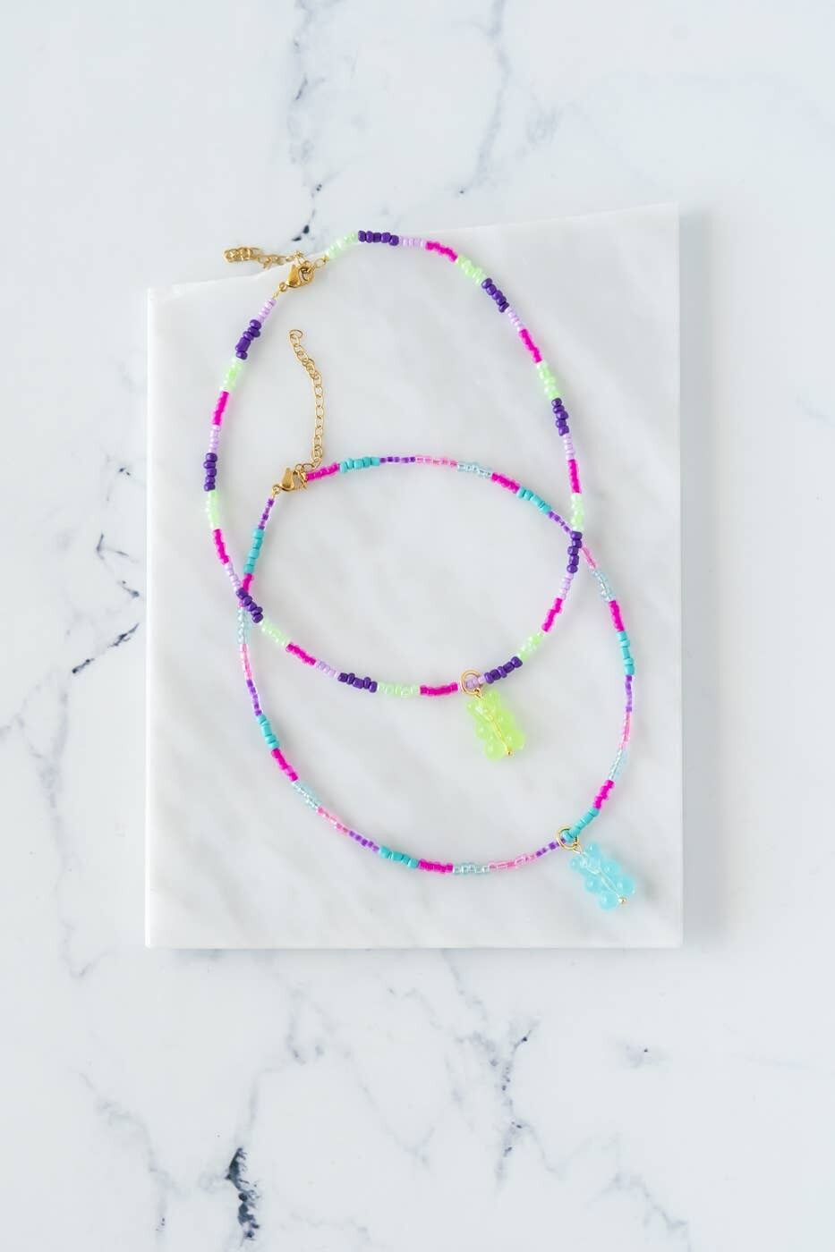 Collana di caramelle con semi di orsacchiotto