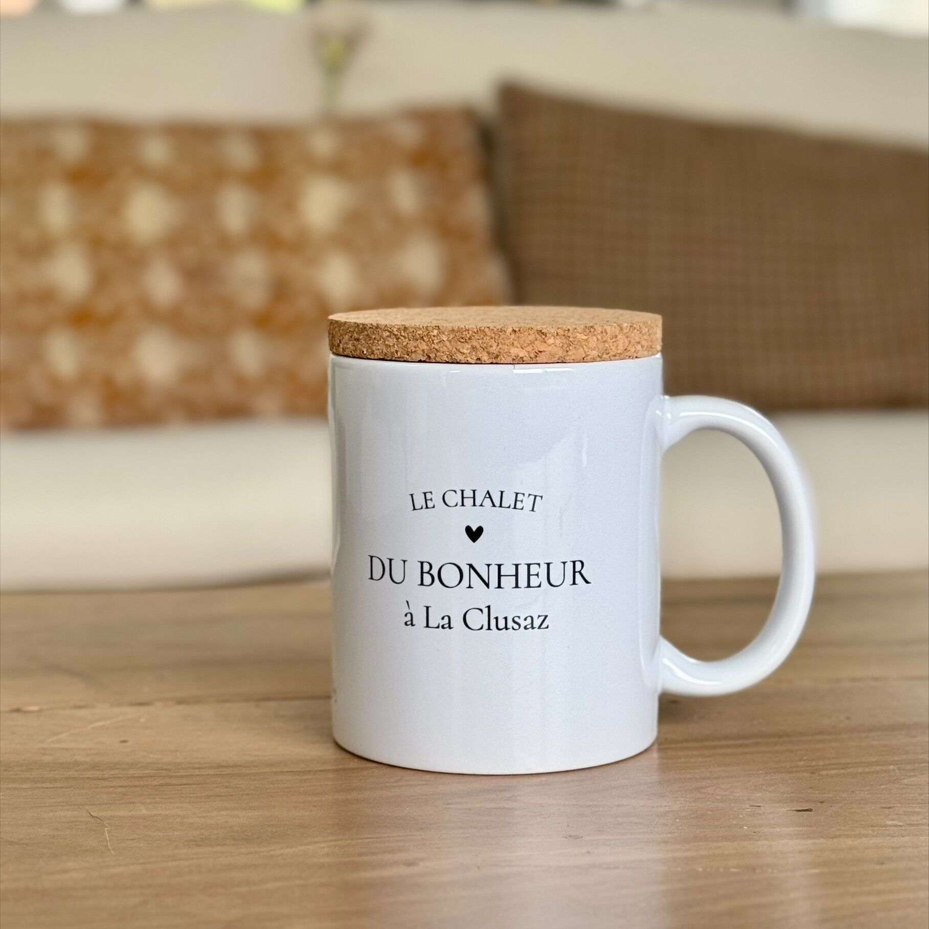 Personalisierbarer Becher – Region – Das Chalet des Glücks in...