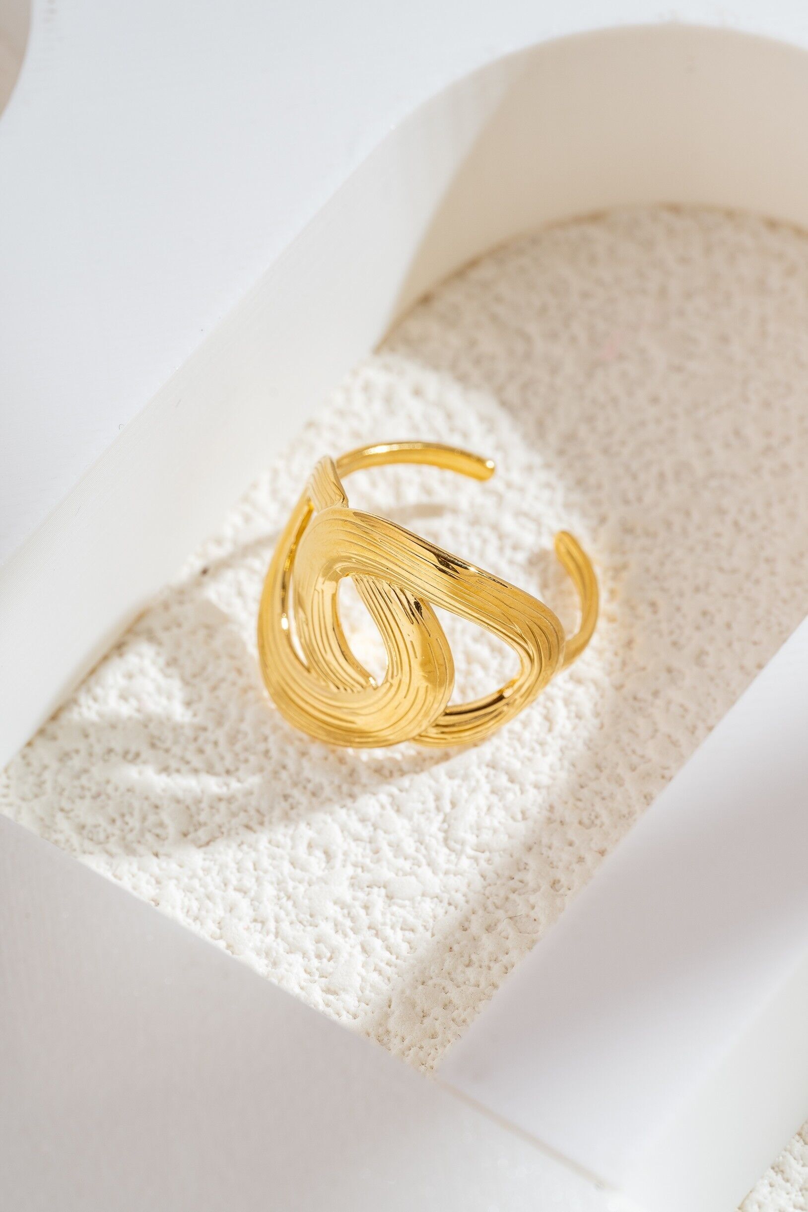 Abstract Wrapped Stainless Steel Ring – Gold, Elegant