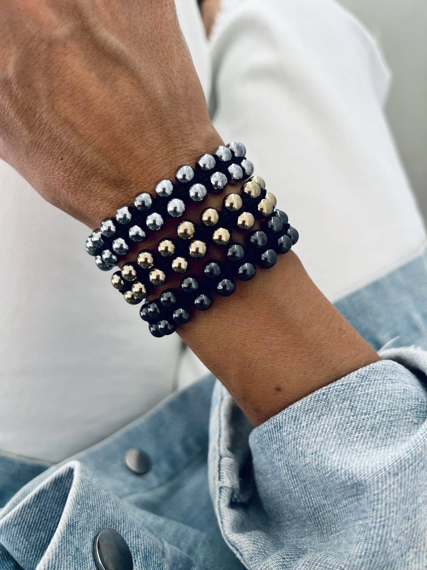 Pulsera doble de cuentas de hematita en tres colores