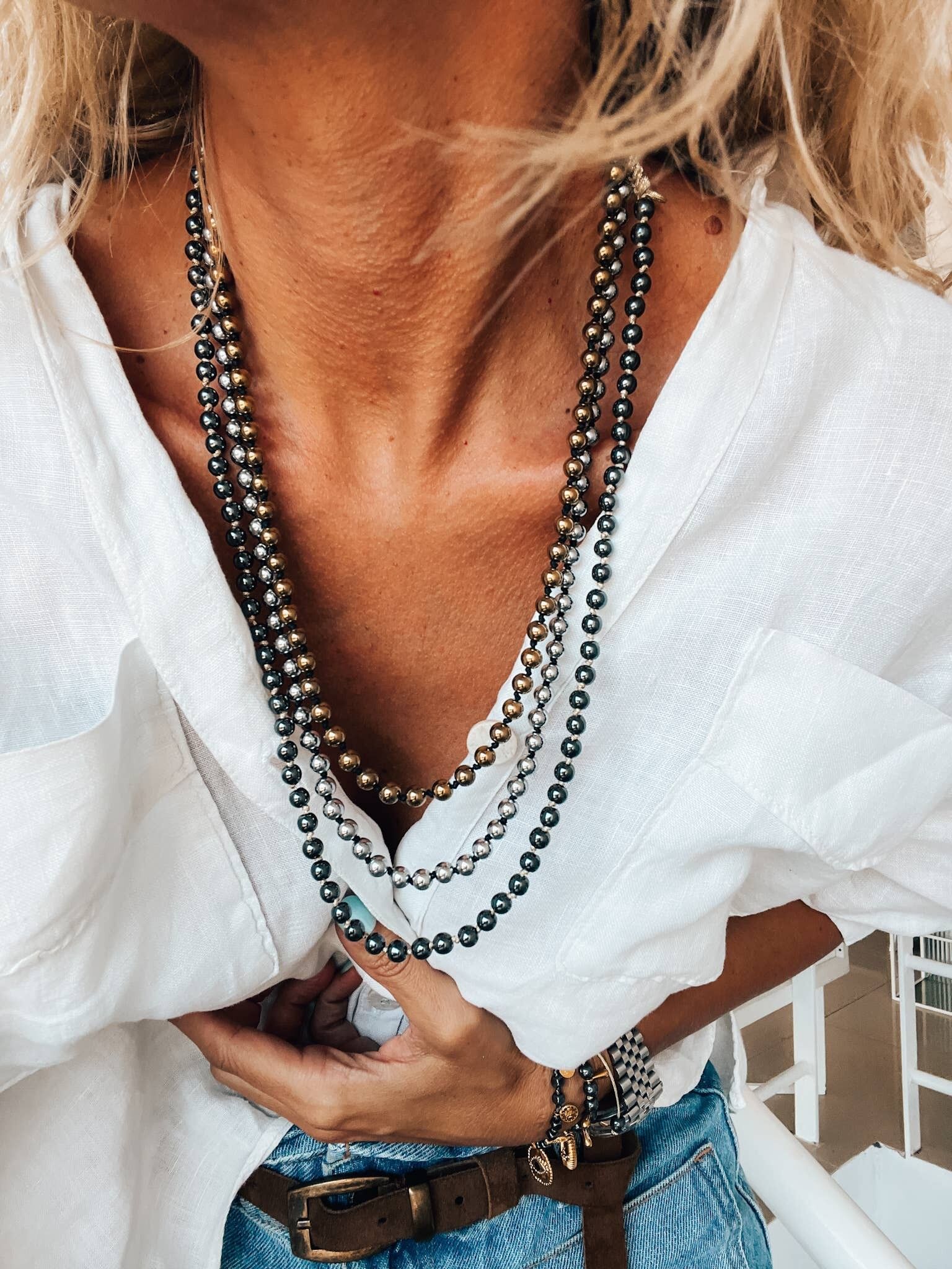 Collar ajustable con nudo de hematita