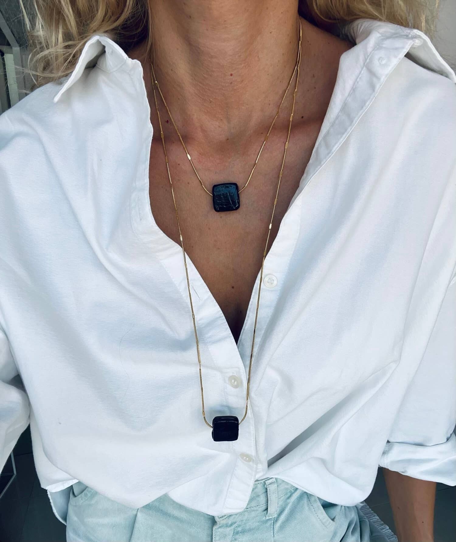 Collier double rang de perles de verre en fil d'or