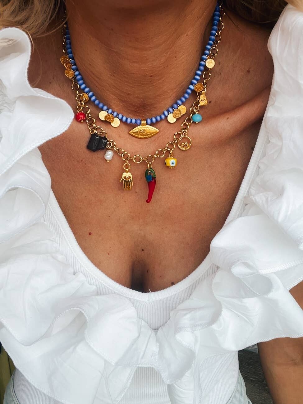 Collier d'été à plusieurs breloques et collier de perles bleu foncé