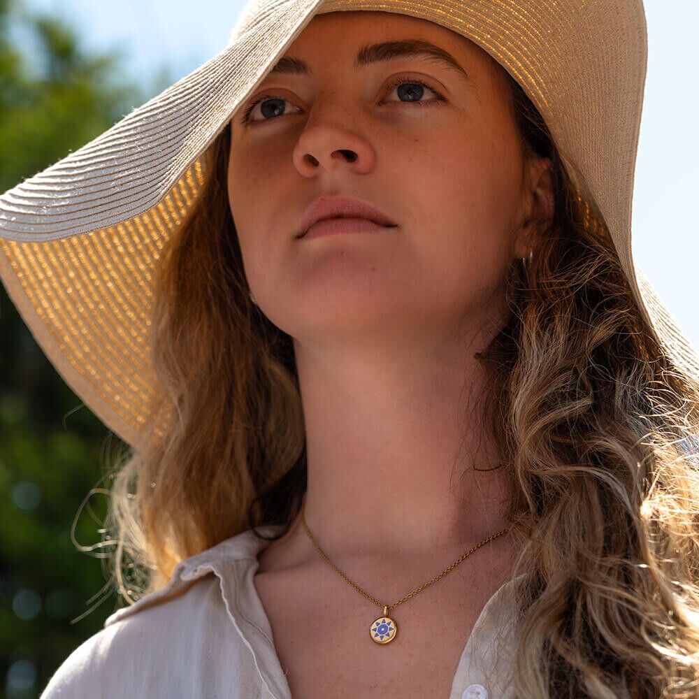 Collier pendentif lumineux SOLIS (Or / Argent) + Porte-clés lampe torche UV