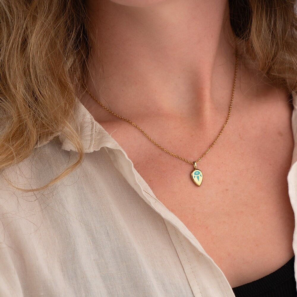 Collana con ciondolo luminoso SERENE (oro/argento) + portachiavi con torcia UV