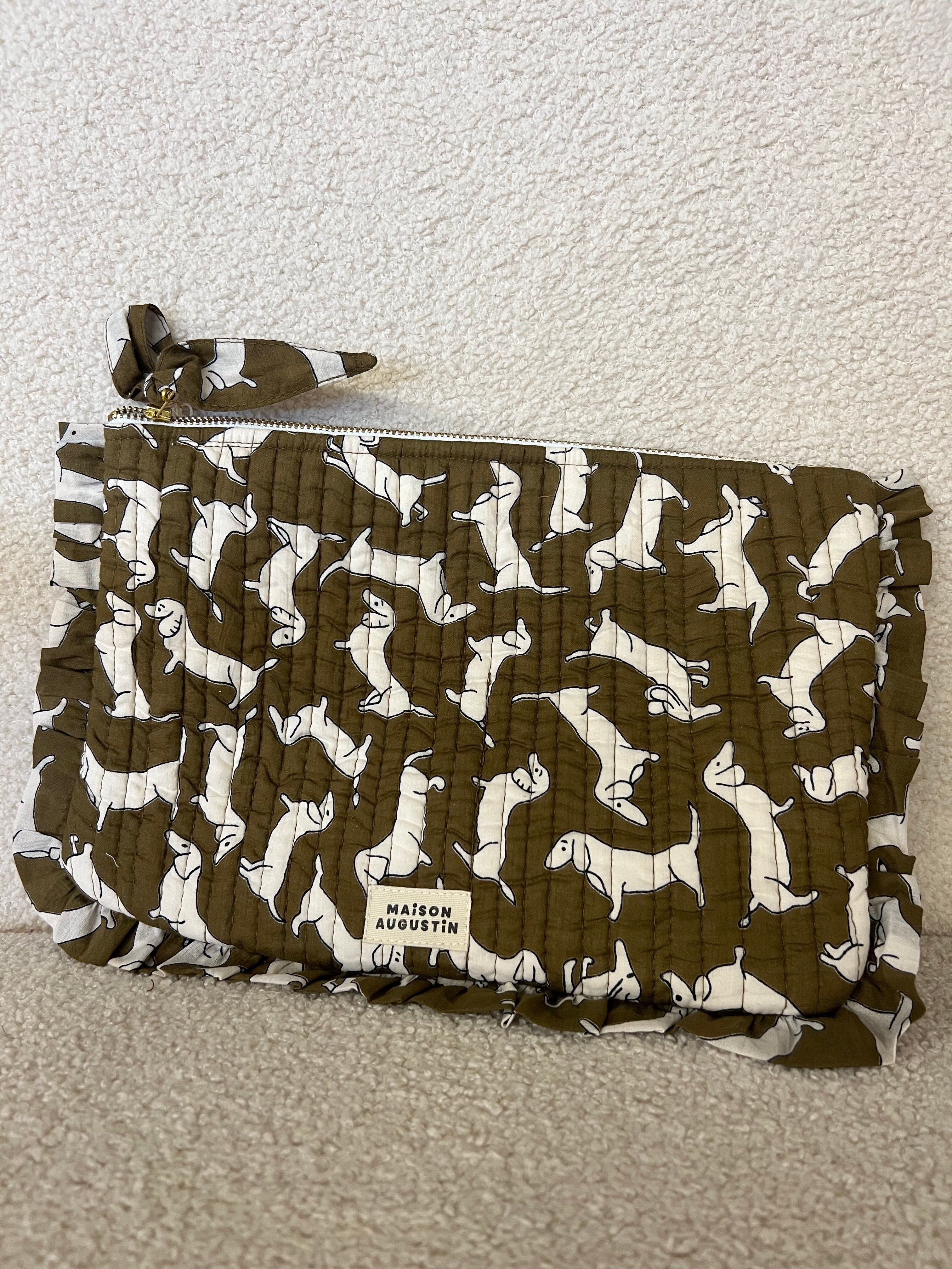 Grande marsupio color cachi per bassotto