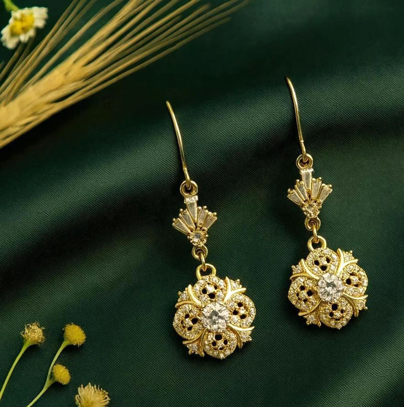 Victorian Gold Earrings: Art Nouveau Earrings