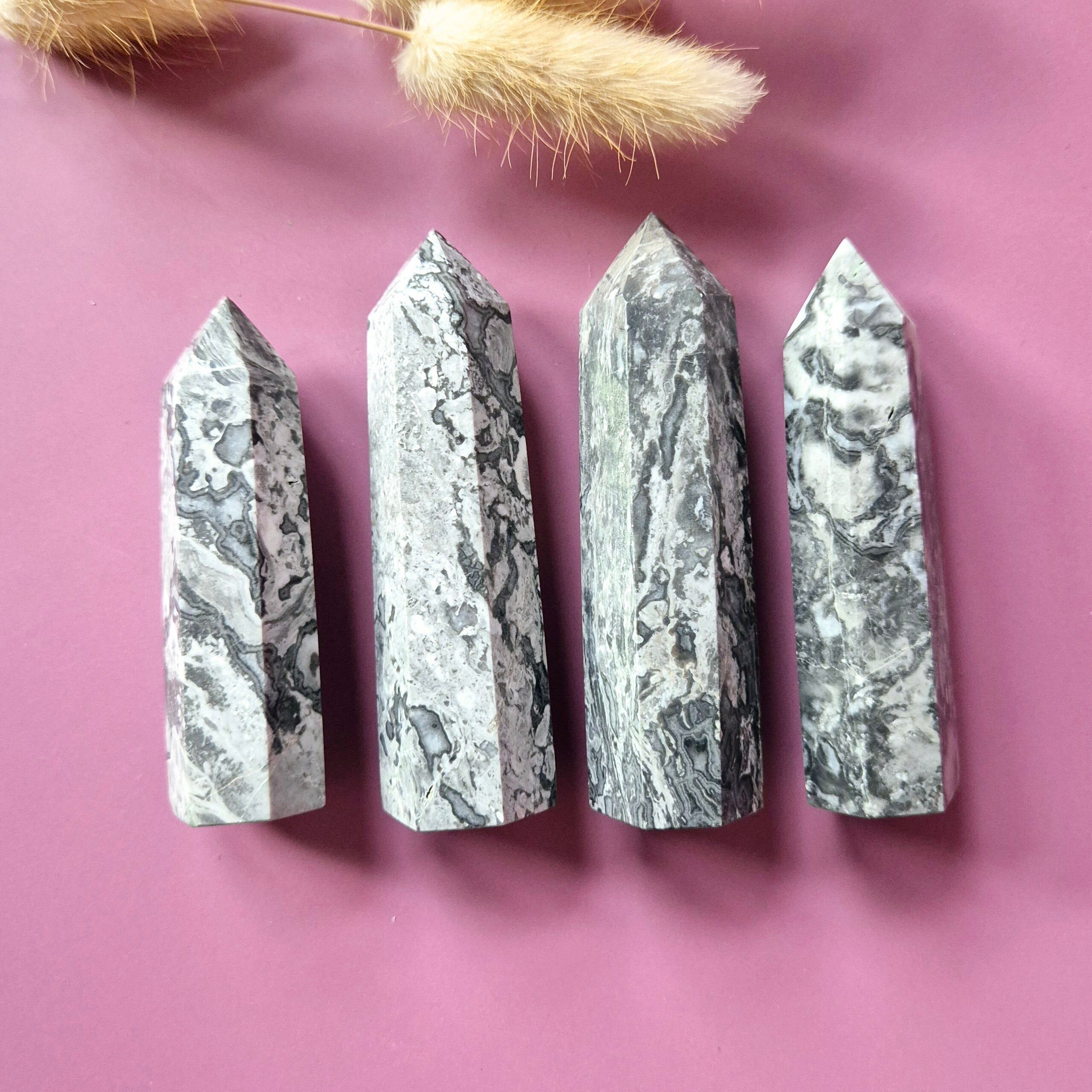 Tour en jaspe Picasso (7–9 cm)