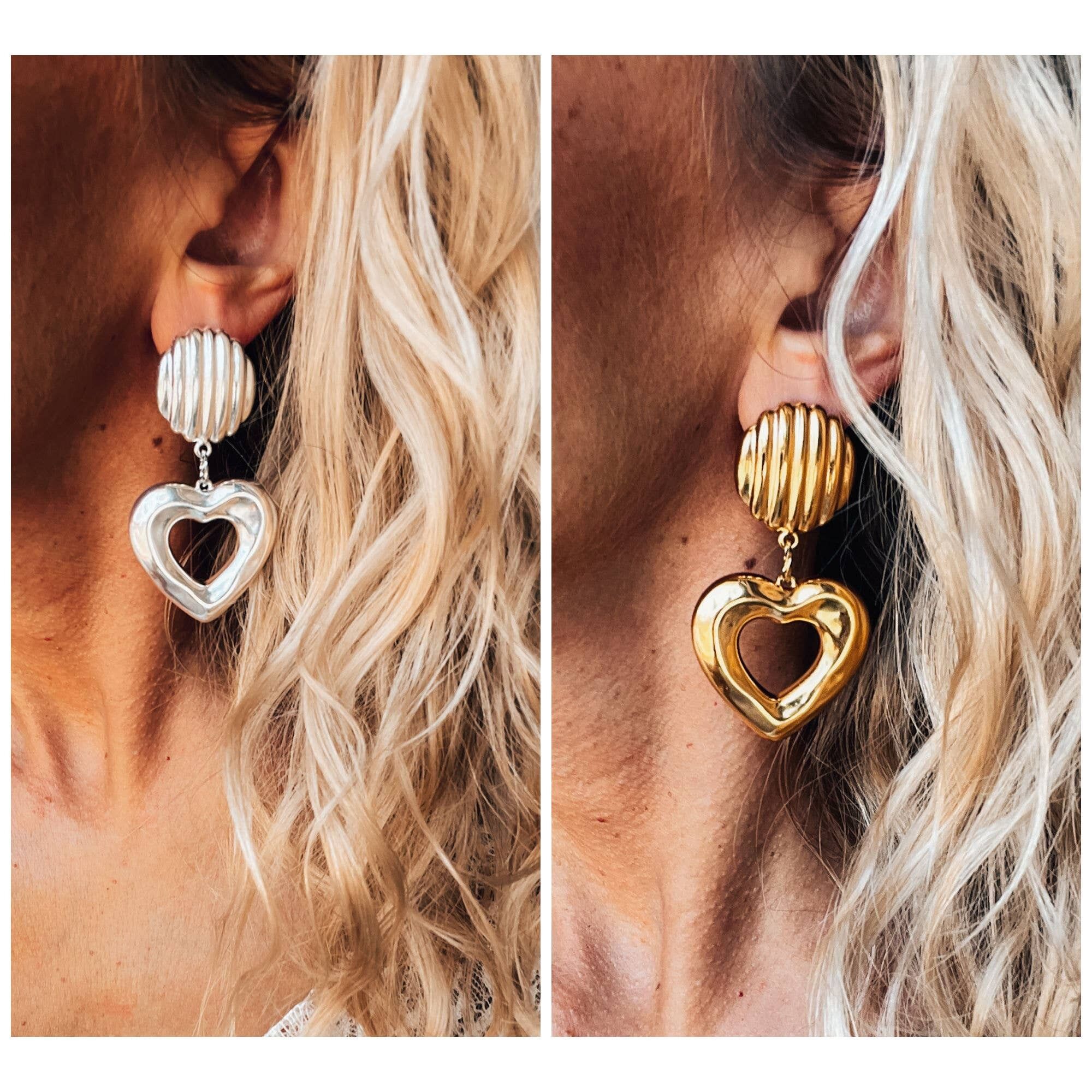 Boucles d'oreilles chandelier en forme de cœur métallique imposant