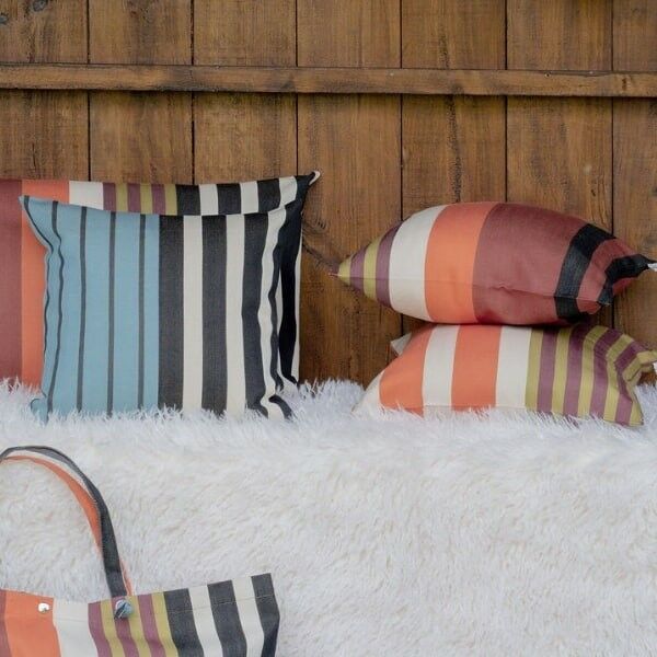 CUSCINO 40x40 CON CHIUSURA INVISIBILE