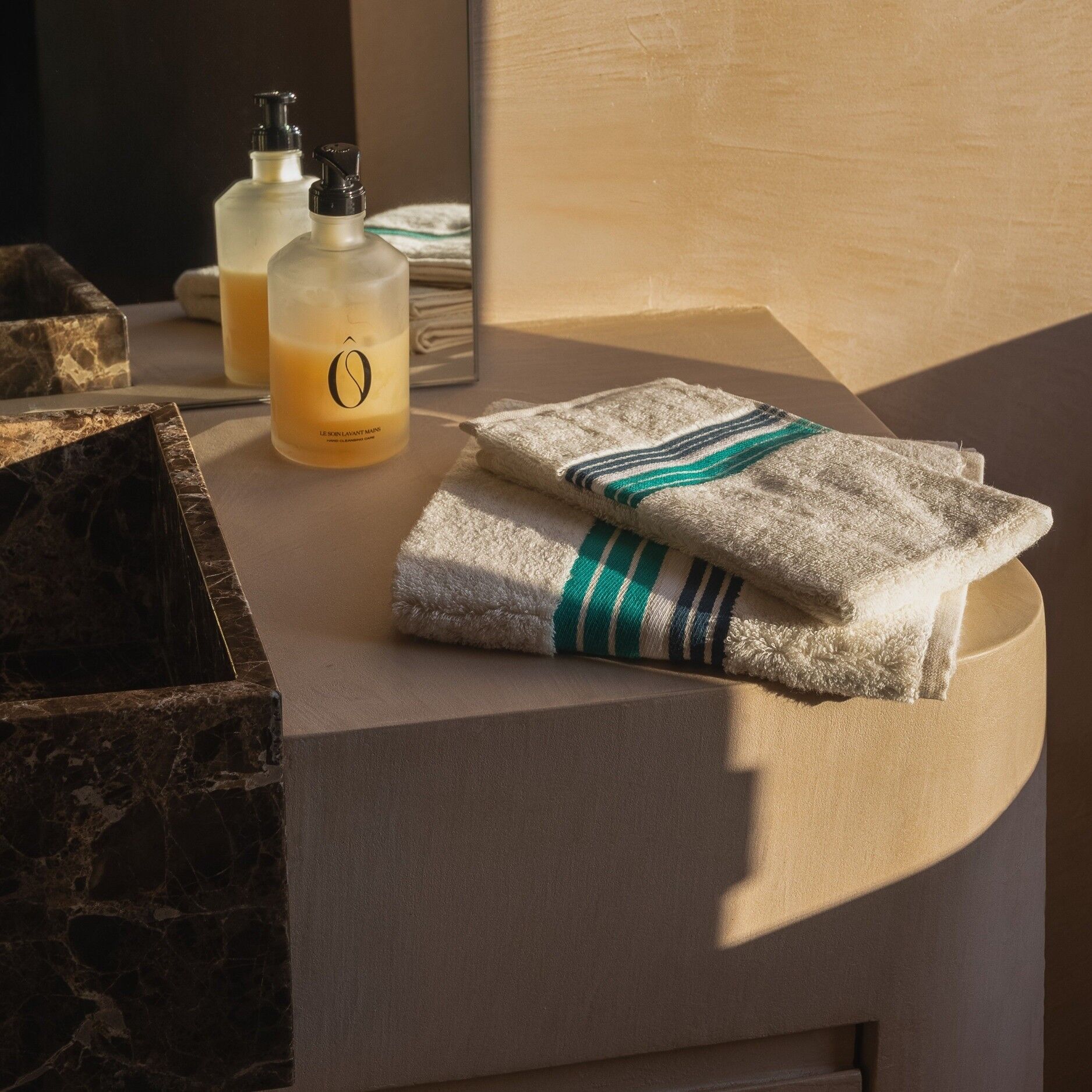 Asciugamano a righe 100x50cm