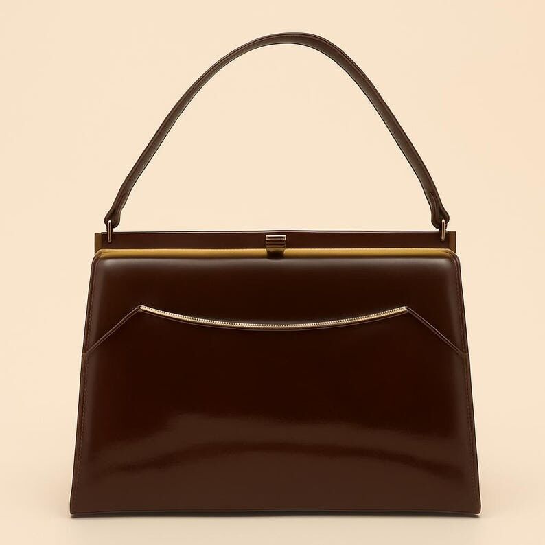 Naturalizer Vintage-Handtasche aus braunem Lackleder aus den 1960er Jahren, strukturierter Rahmen, Mid-Century-Stil