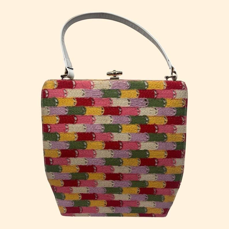 Mar-Shal Vintage-Handtasche aus den 1960er Jahren, mehrfarbiger Gobelin-Stoff, weiße Lacklederseiten, Mid-Century-Stil