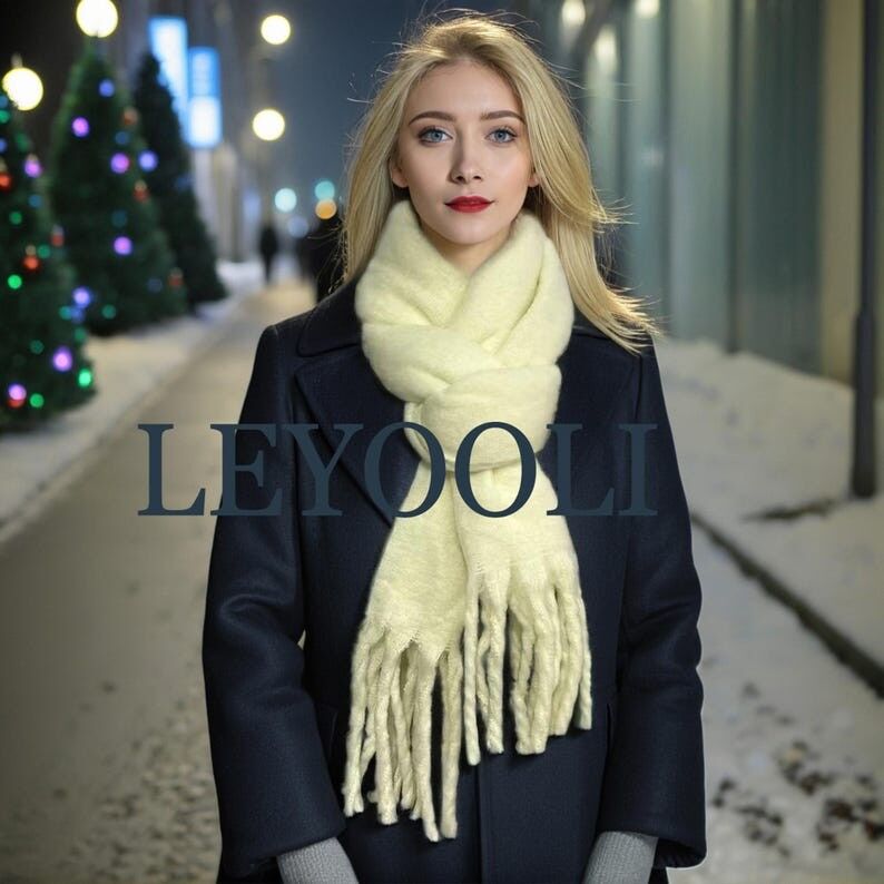 Bufanda de mezcla de mohair color crema, bufanda con borlas de invierno