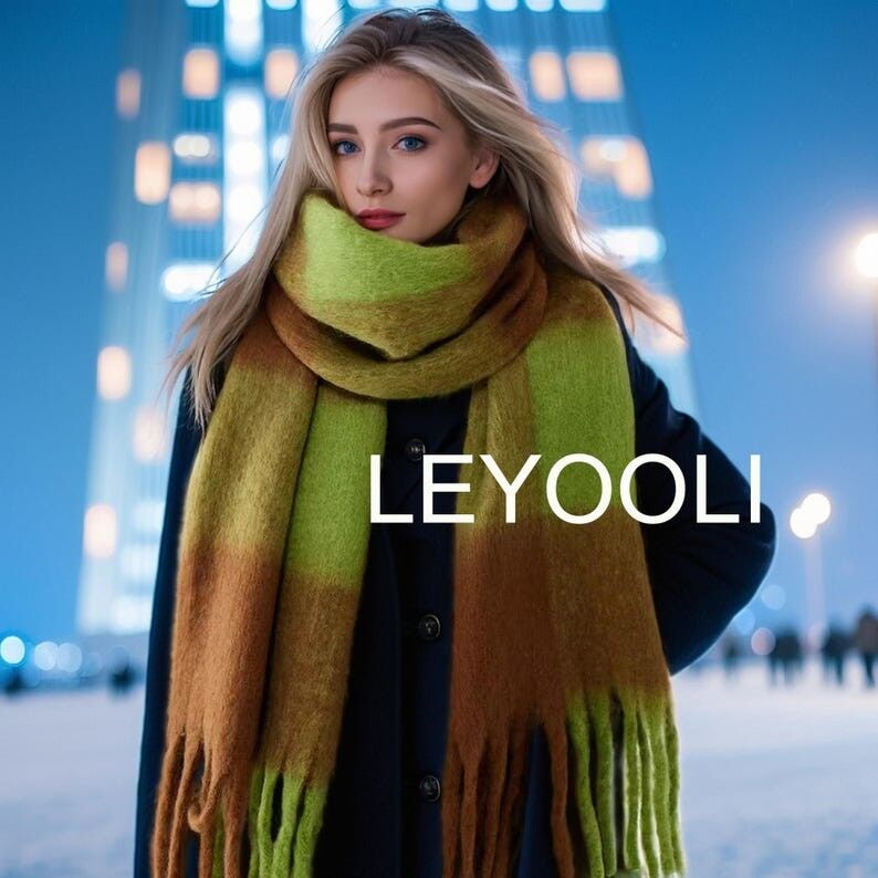 Bufanda de mohair a cuadros verde y marrón: chal suave de invierno con flecos