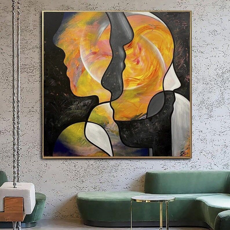 Abstrakte Gesichtermalerei: Figurative Kunst in Orange und Schwarz