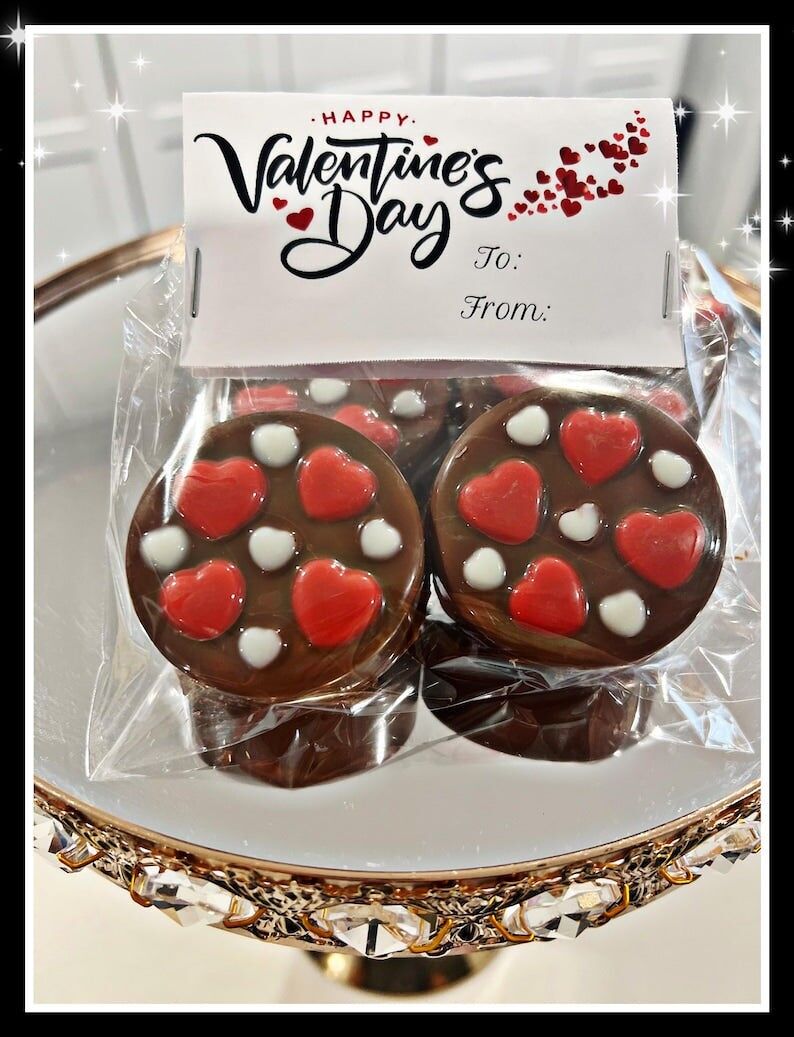 Valentine's Chocolate Oreos: Sweet Treat Favor Packs