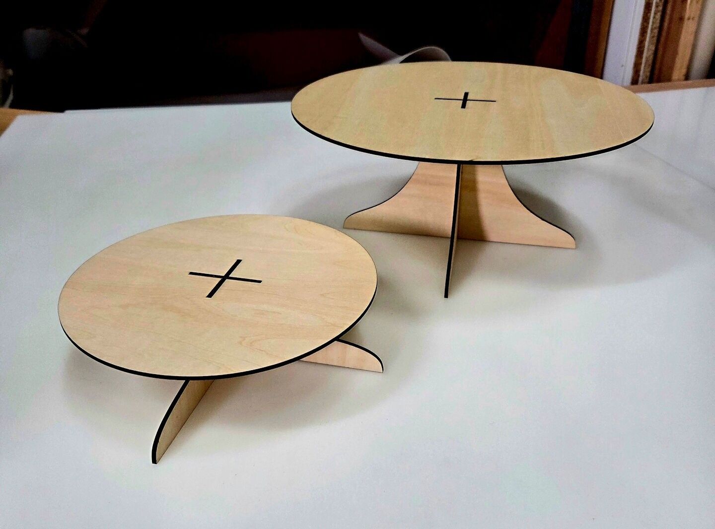 Wooden serving trays - set of 2