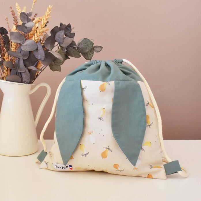 Mochila de conejo en forma de pera