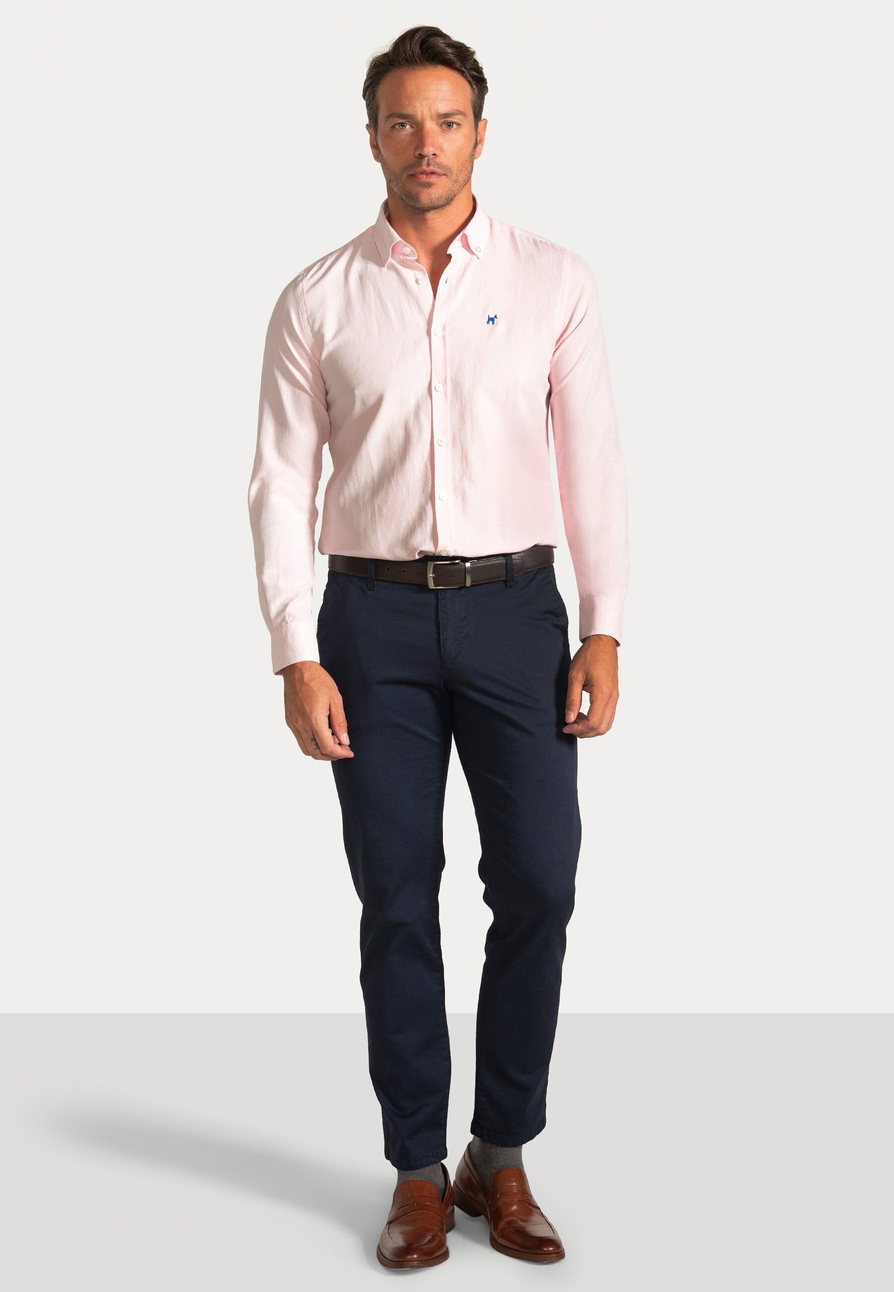 Chemise Oxford unie rose clair cintrée