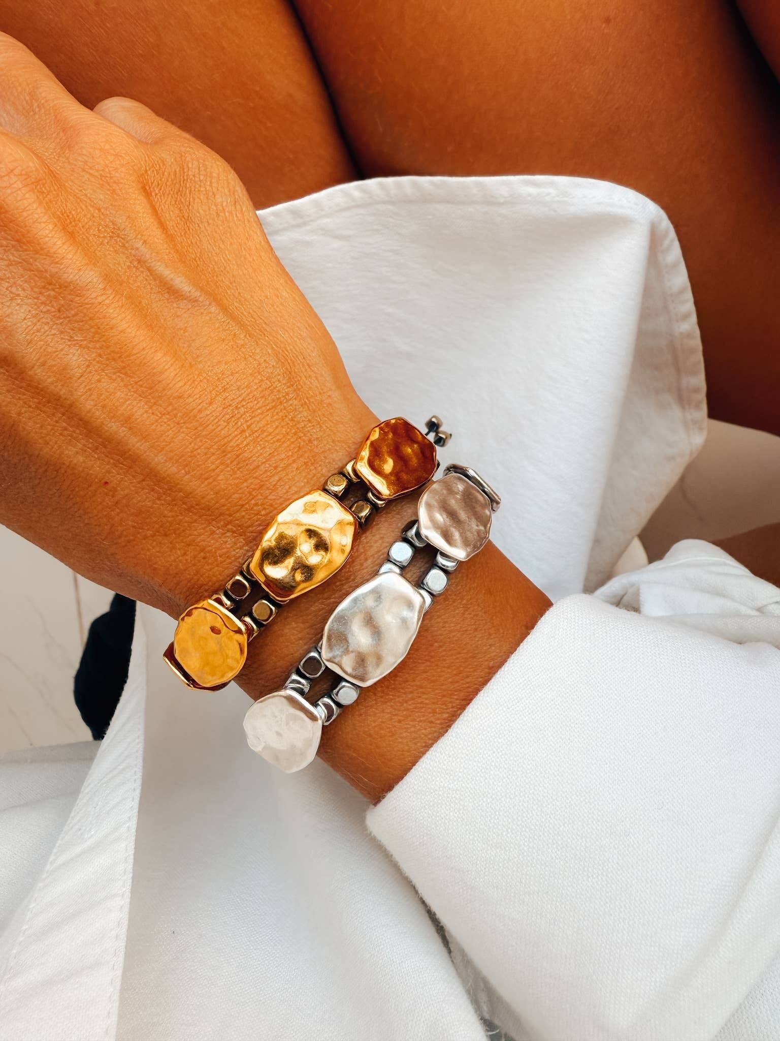 Pulseras dobles apilables con cuentas de hematita semipreciosa